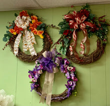 Load image into Gallery viewer, Grapevine Wreath - Purple 1