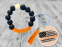 Load image into Gallery viewer, Thin Line - Beaded Key Clip Bracelet