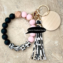 Load image into Gallery viewer, Fashion - Beaded Key Clip Bracelet